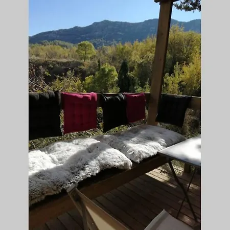 شقة 22 M2, Terrasse Vue Montagne, Dans Propriete Face Au Du Salagou *