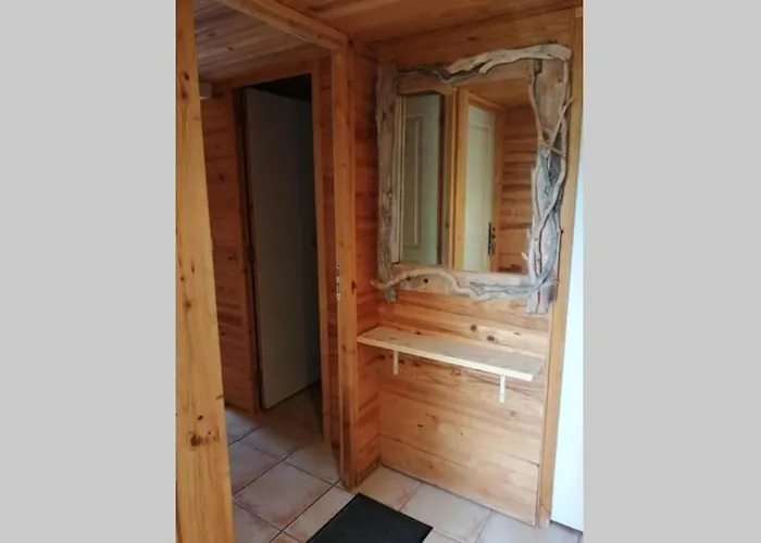 Διαμέρισμα 22 M2, Terrasse Vue Montagne, Dans Propriete Face Au Du Salagou *