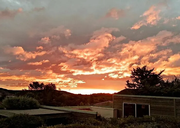 22 M2, Terrasse Vue Montagne, Dans Propriete Face Au Du Salagou